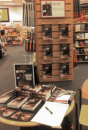 La Grange, IL Borders - Covenant Signing