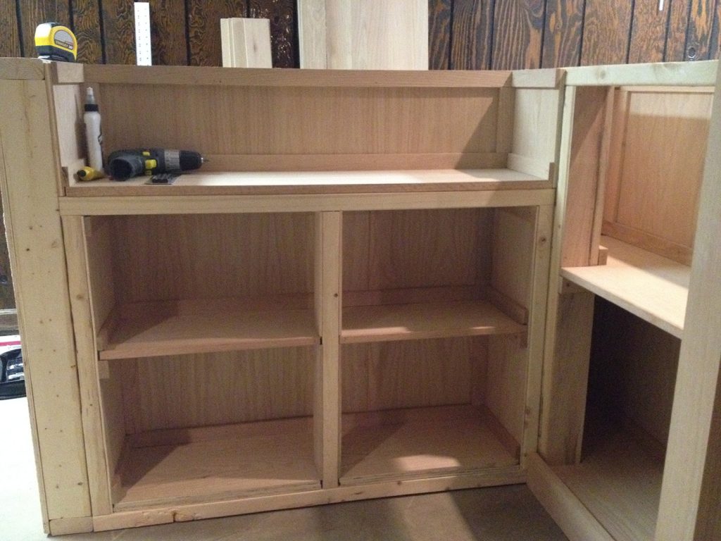 DIY – How To Build Your Own Oak Home Bar ~ John Everson