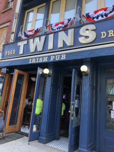 Twins Irish Pub